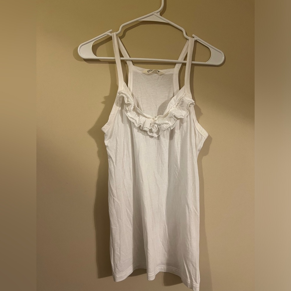 White Old Navy Ruffle Tank